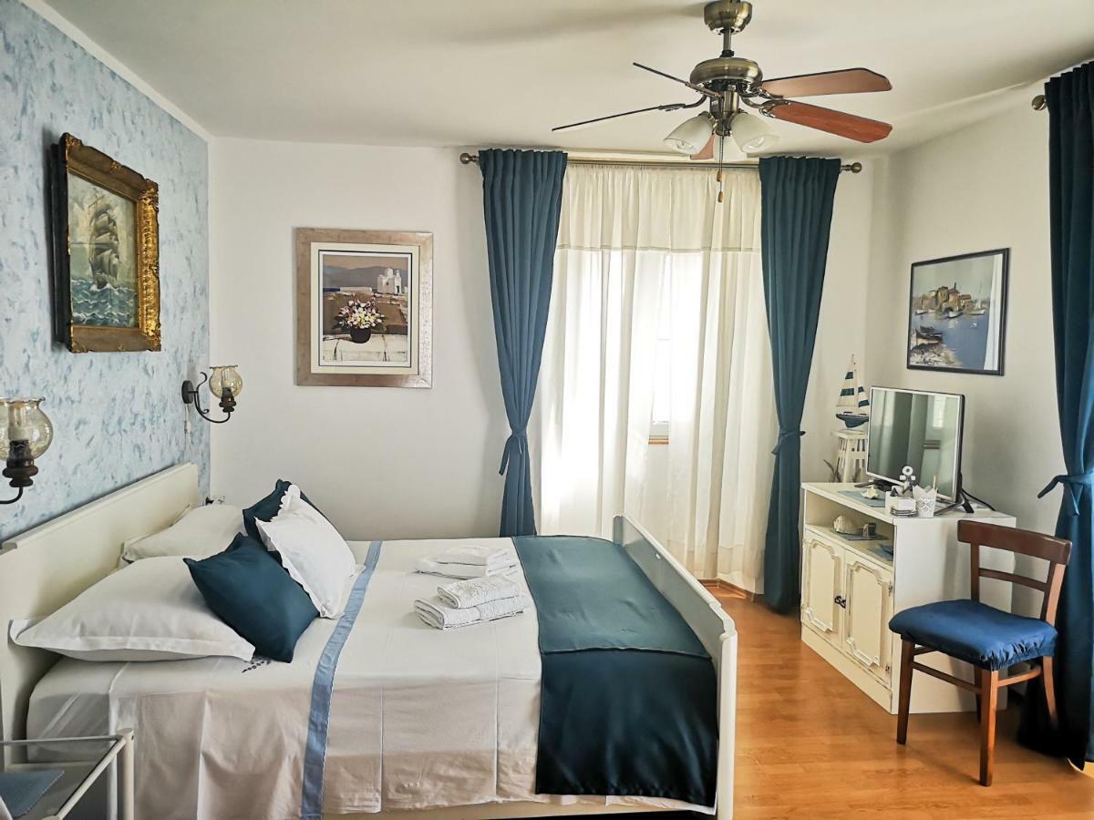 Apartamento Castel Nonna Franka Sutivan Exterior foto